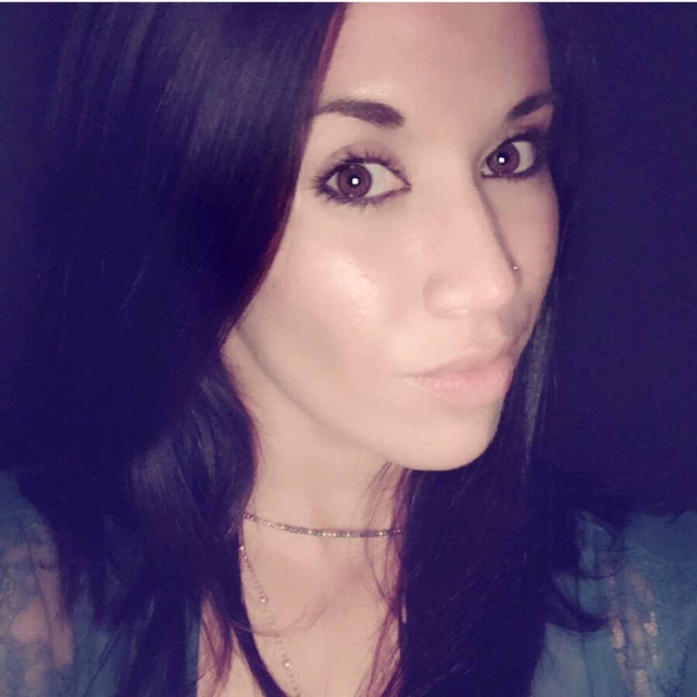 Meet your Posher, Diana